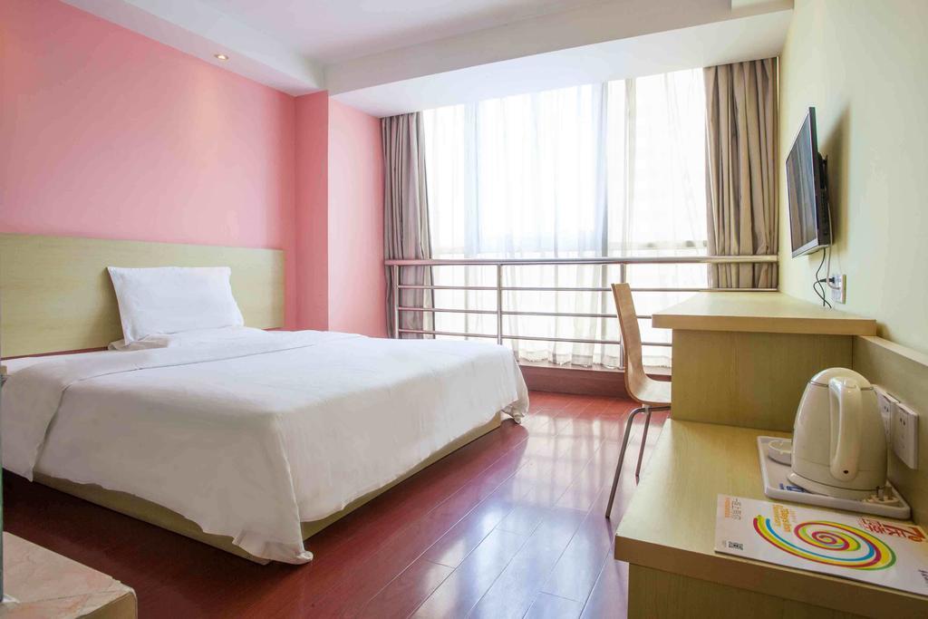 7Days Inn Chengdu Wuda Garden Экстерьер фото